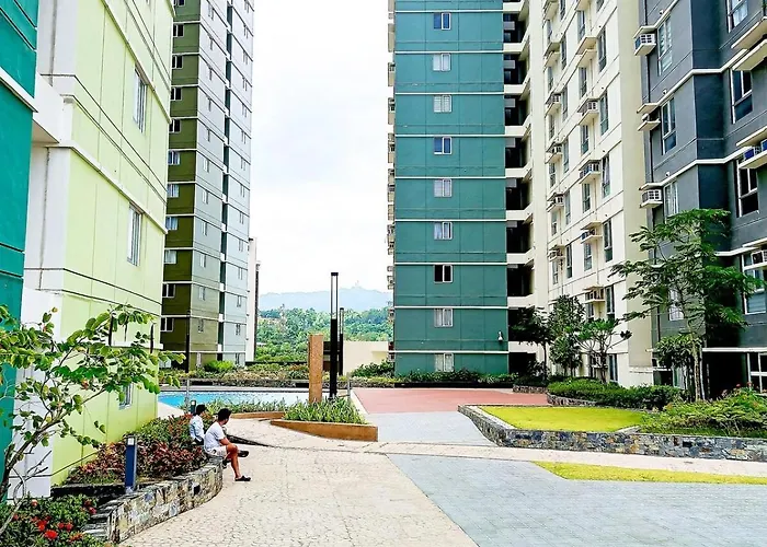 1703t2 Avida Riala It Park Unit 450 Mbps Internet Apartment